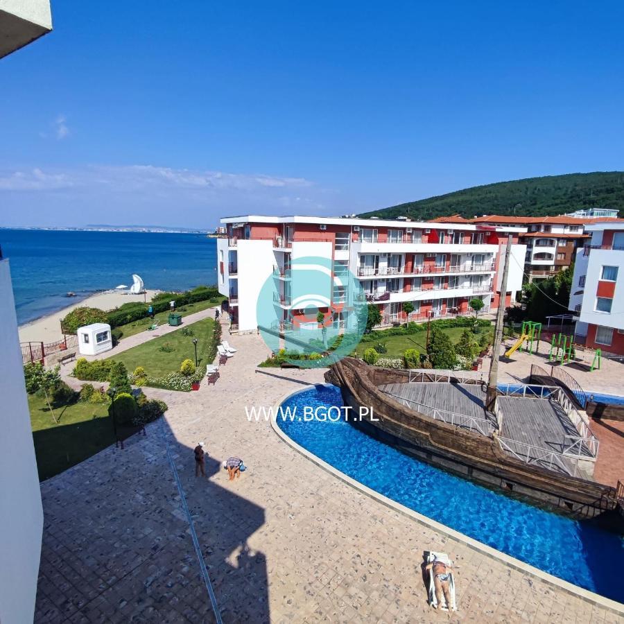 Privilege Fort Beach - Sea Viev Premium Apartments Елените Экстерьер фото